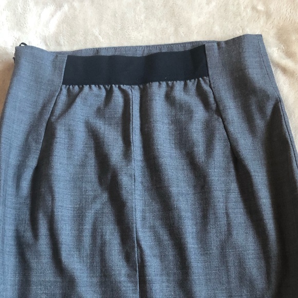 Babaton charcoal pencil skirt - Picture 7 of 8